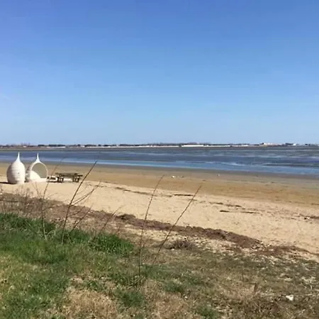 Laguna Di Isola Di S.erasmo Privatunterkunft *
